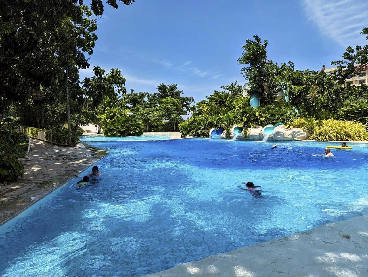 Dominiks Stylish Resort Gem Ocean View Pool Queen Bed At Tambuli 8 Floor Fast Wifi Lapu-Lapu City Zewnętrze zdjęcie