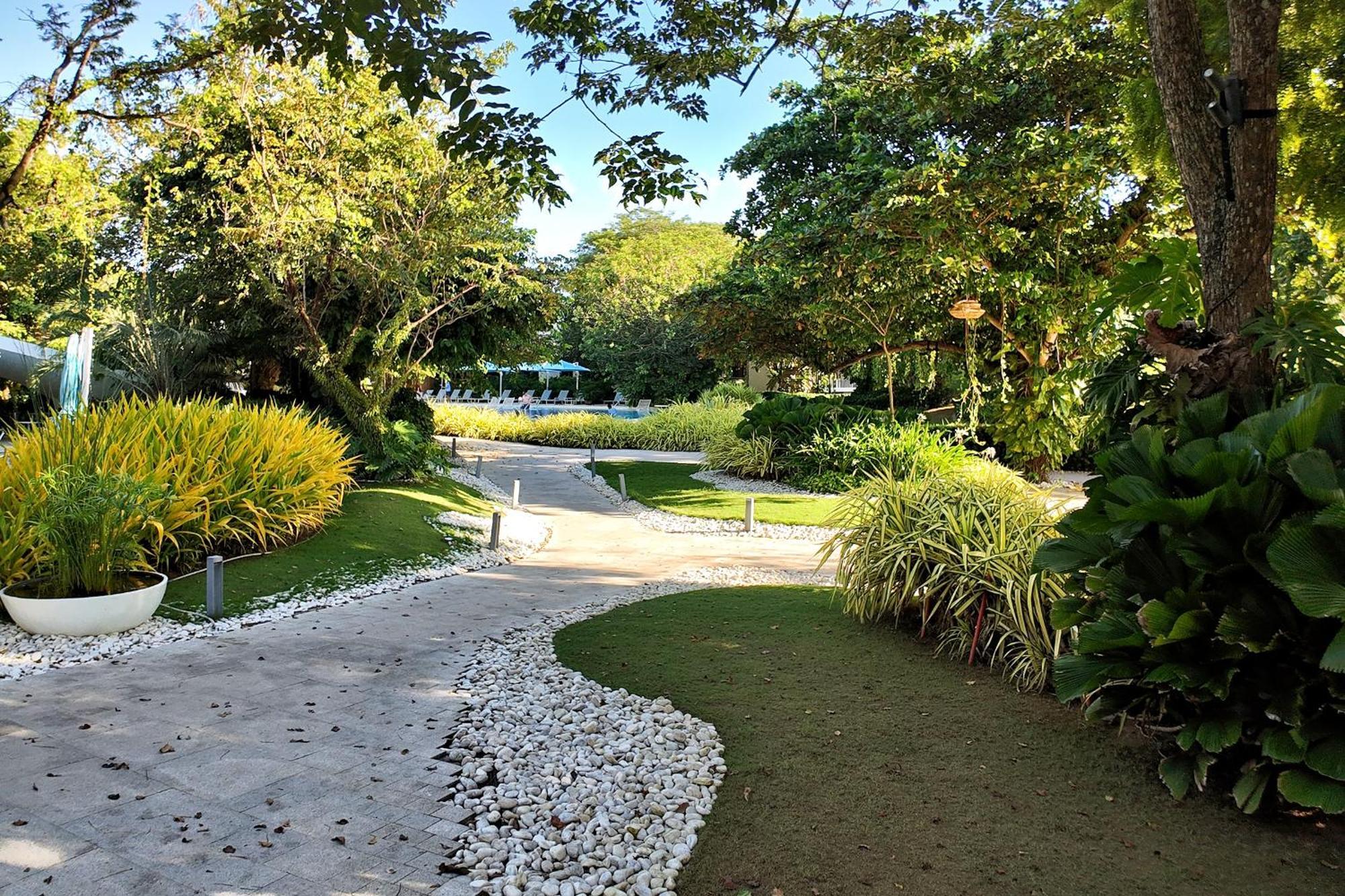 Dominiks Stylish Resort Gem Ocean View Pool Queen Bed At Tambuli 8 Floor Fast Wifi Lapu-Lapu City Zewnętrze zdjęcie