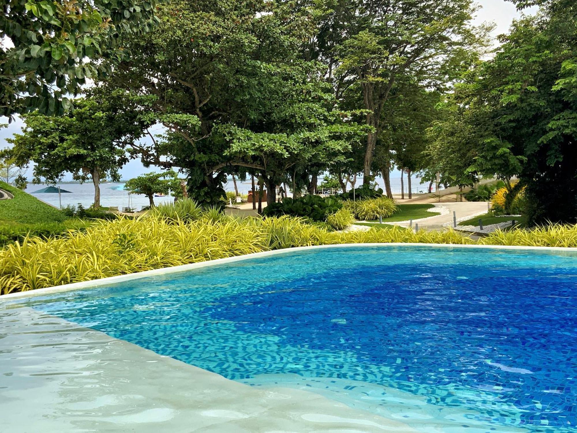 Dominiks Stylish Resort Gem Ocean View Pool Queen Bed At Tambuli 8 Floor Fast Wifi Lapu-Lapu City Zewnętrze zdjęcie