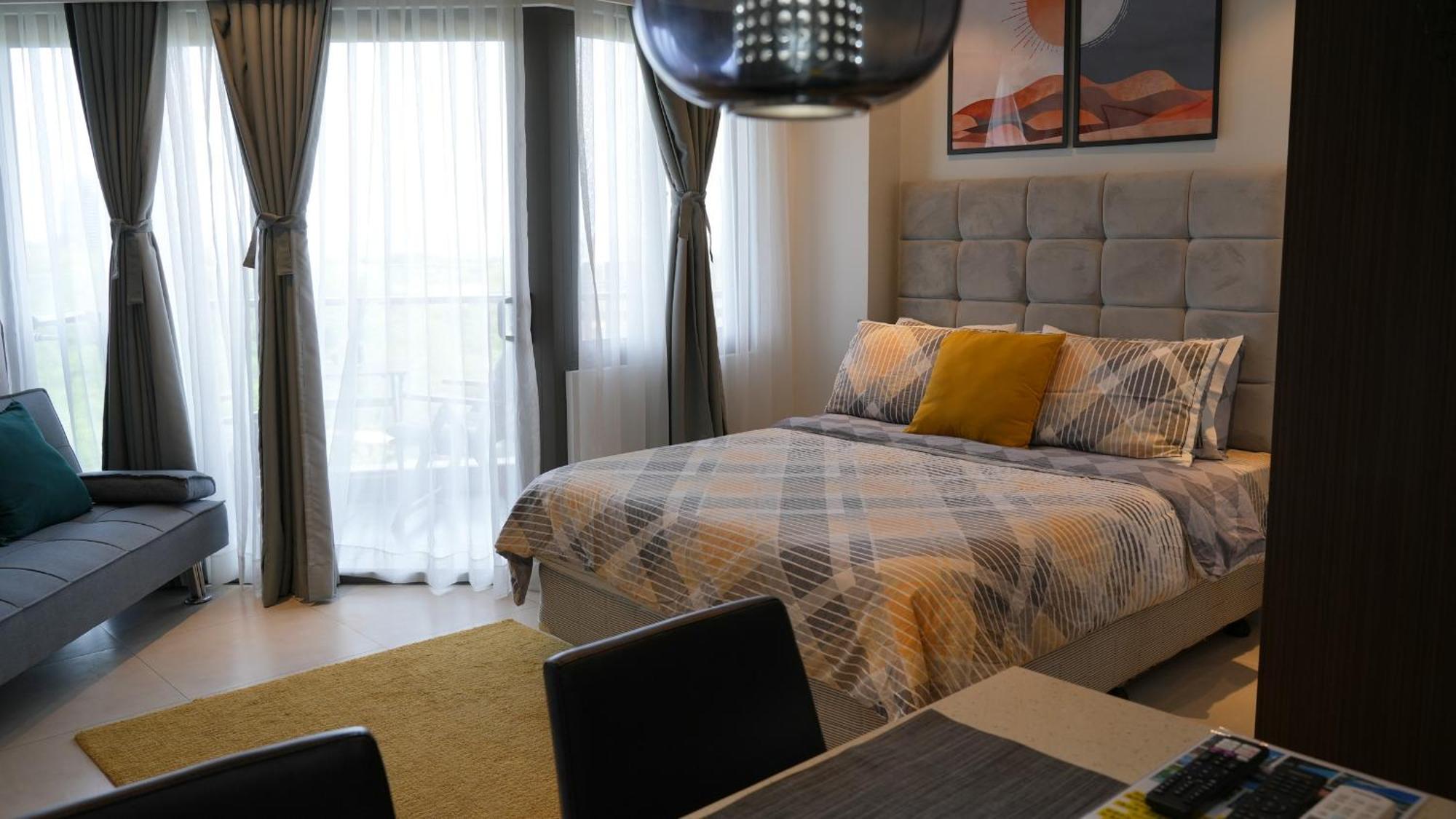 Dominiks Stylish Resort Gem Ocean View Pool Queen Bed At Tambuli 8 Floor Fast Wifi Lapu-Lapu City Zewnętrze zdjęcie